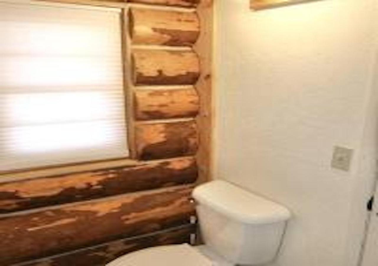فيلا Log Haven In بلاندينغ المظهر الخارجي الصورة