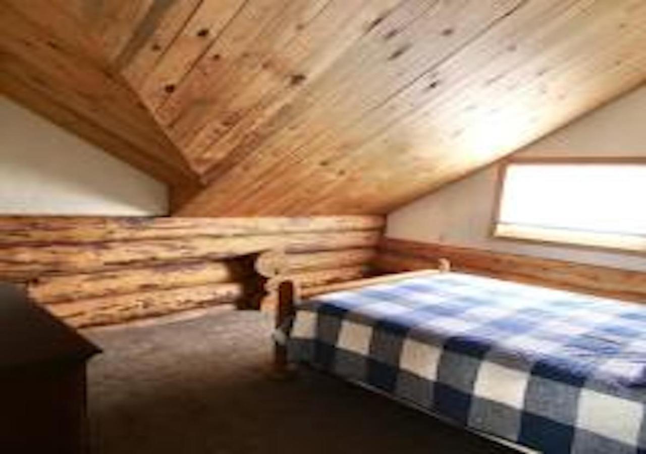فيلا Log Haven In بلاندينغ المظهر الخارجي الصورة